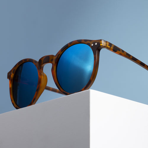 Azure Horizon // Tortoise Shell Pantos Sunglasses