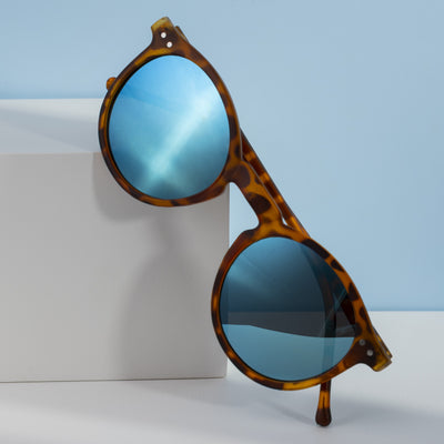 Azure Horizon // Tortoise Shell Pantos Sunglasses
